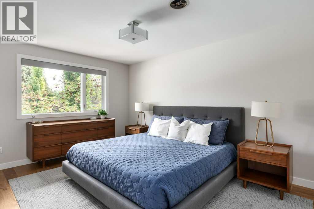 Single Family House 4 Level for Sale in  Massey Place SW Mayfair Calgary 