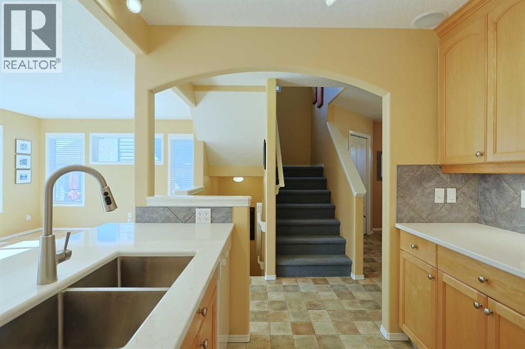 Single Family House for Sale in  Royal Birch Circle NW Royal Oak Calgary 