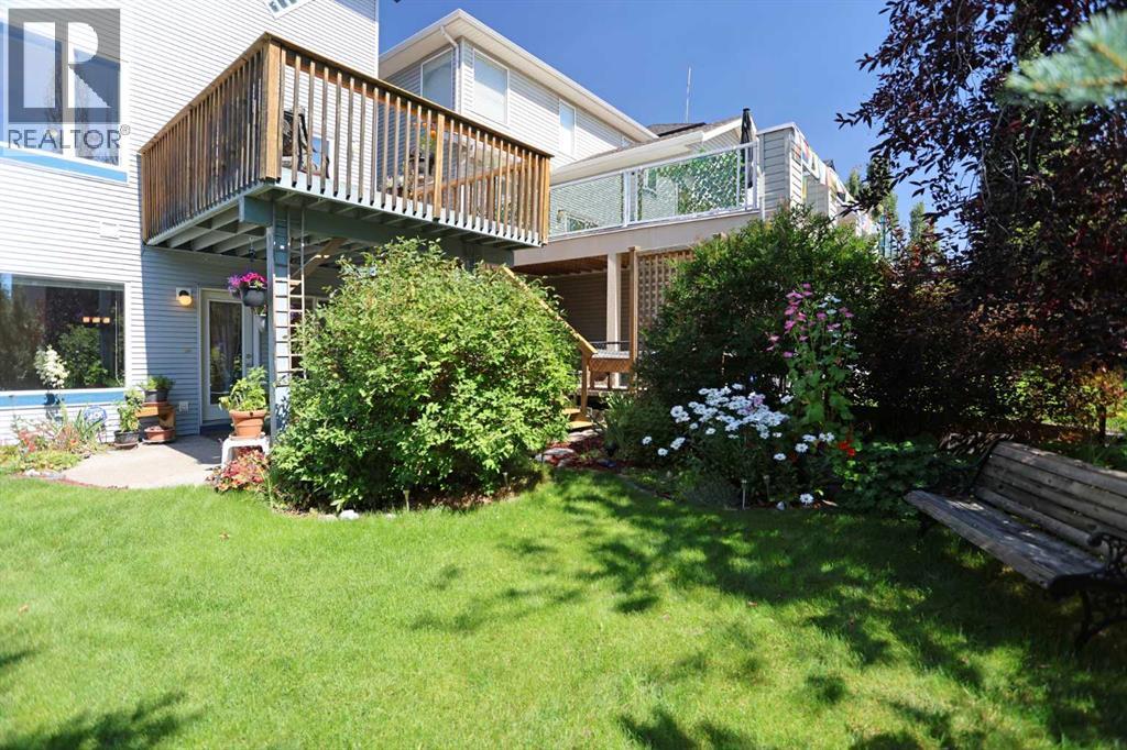 Single Family House for Sale in  Royal Birch Circle NW Royal Oak Calgary 