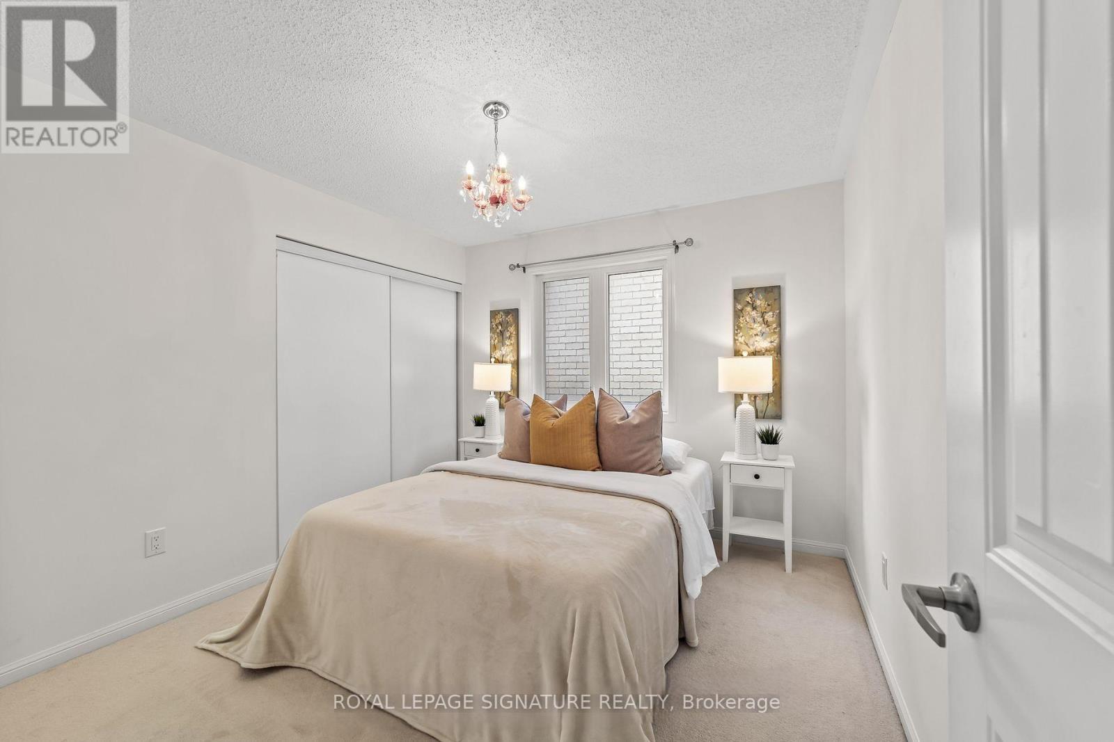 Photo 15 of 280 Ruhl Drive, Milton ON