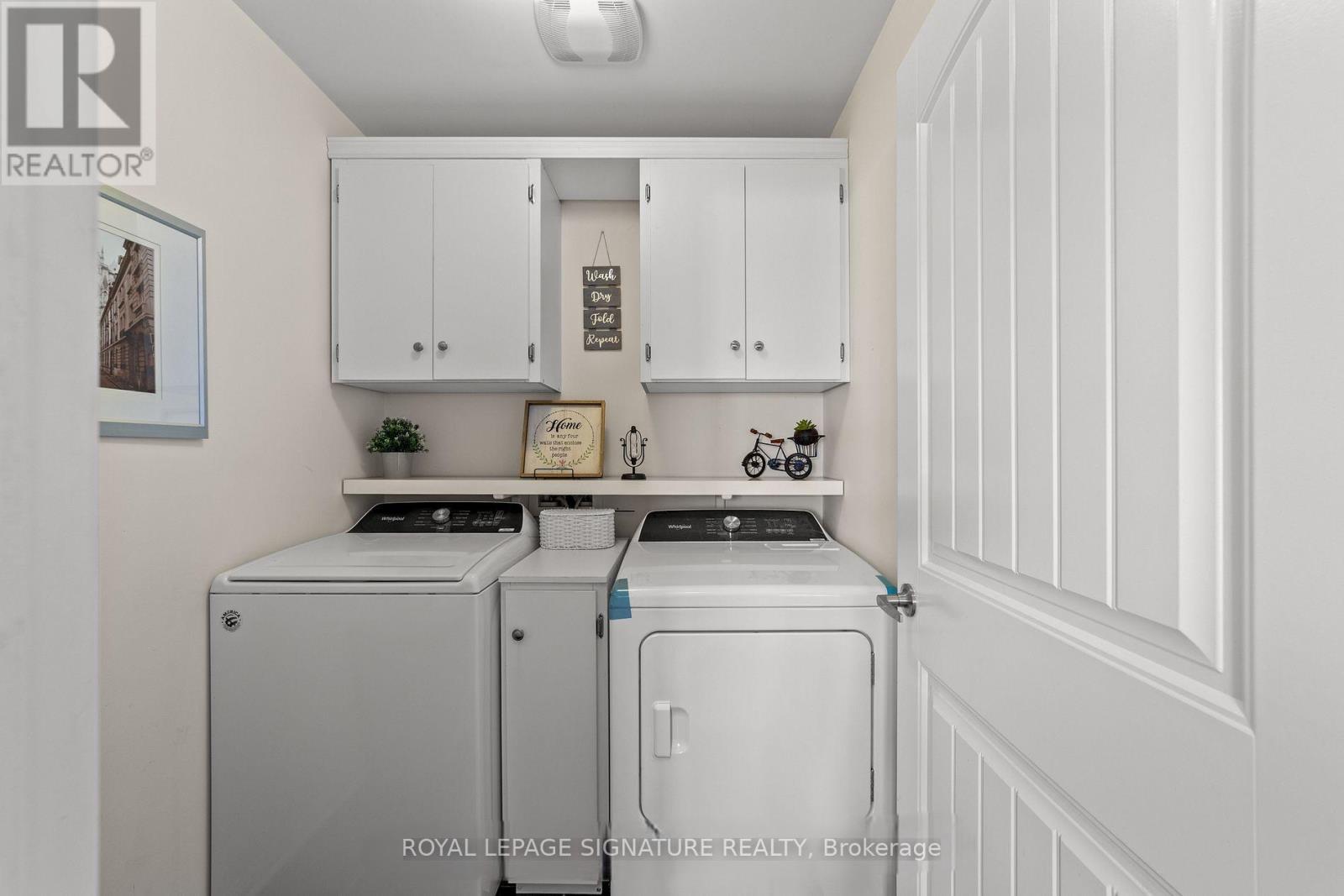 Photo 32 of 280 Ruhl Drive, Milton ON