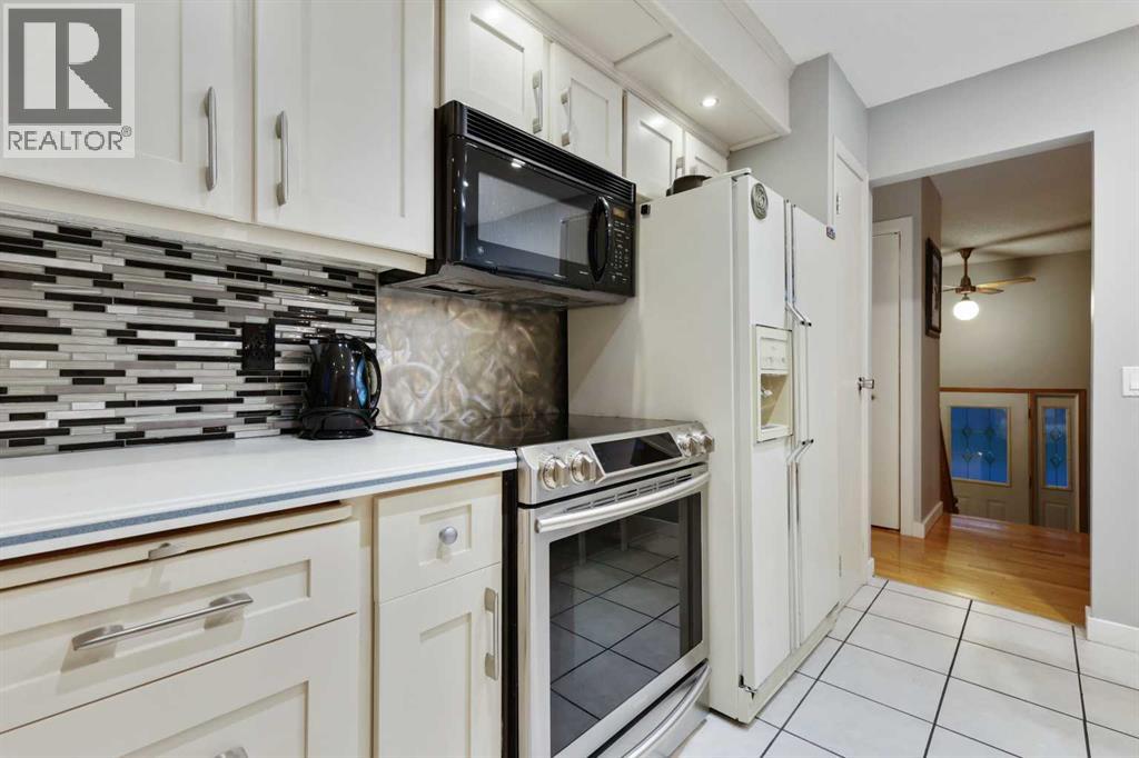 Single Family House Bi-level for Sale in  Whitehorn Road NE Whitehorn Calgary 