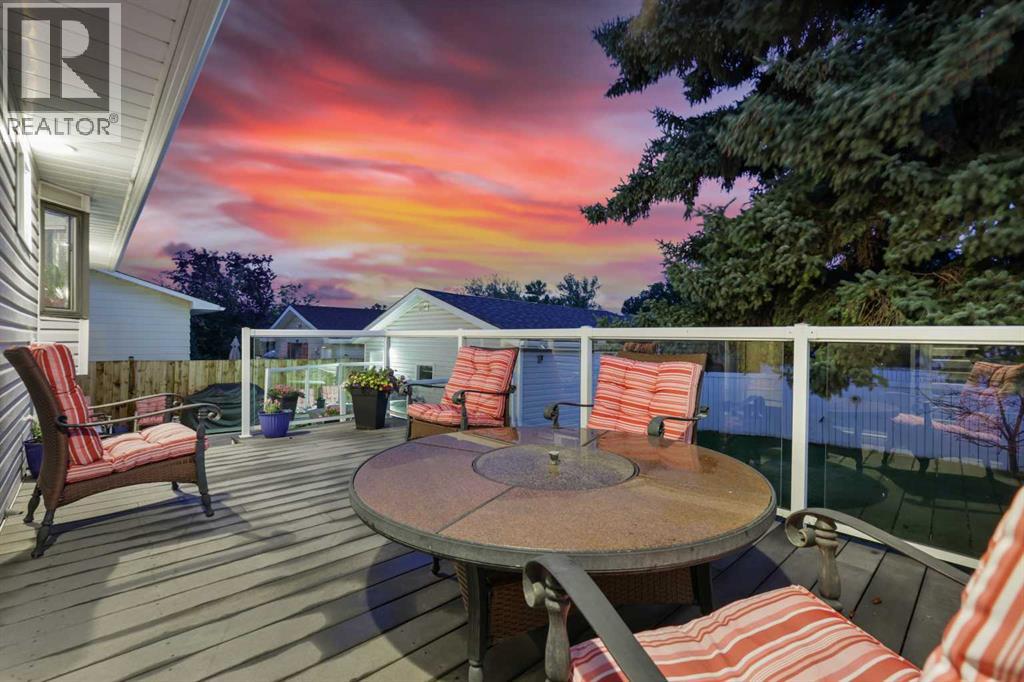 Single Family House Bi-level for Sale in  Whitehorn Road NE Whitehorn Calgary 