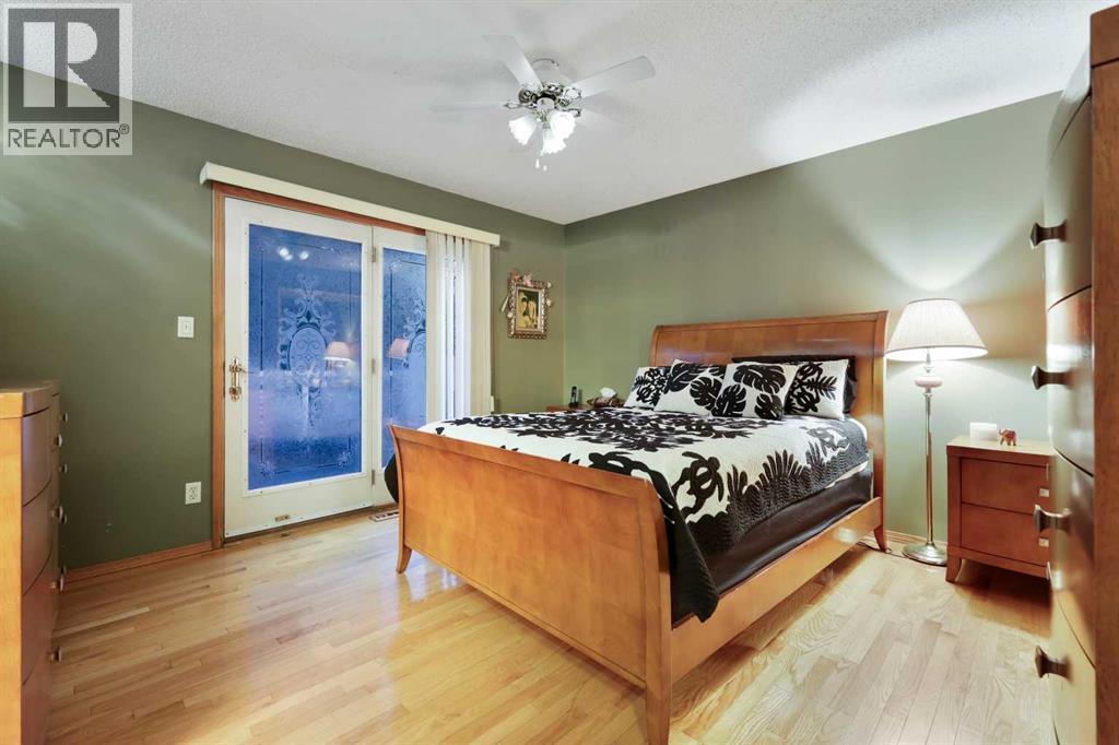 Single Family House Bi-level for Sale in  Whitehorn Road NE Whitehorn Calgary 