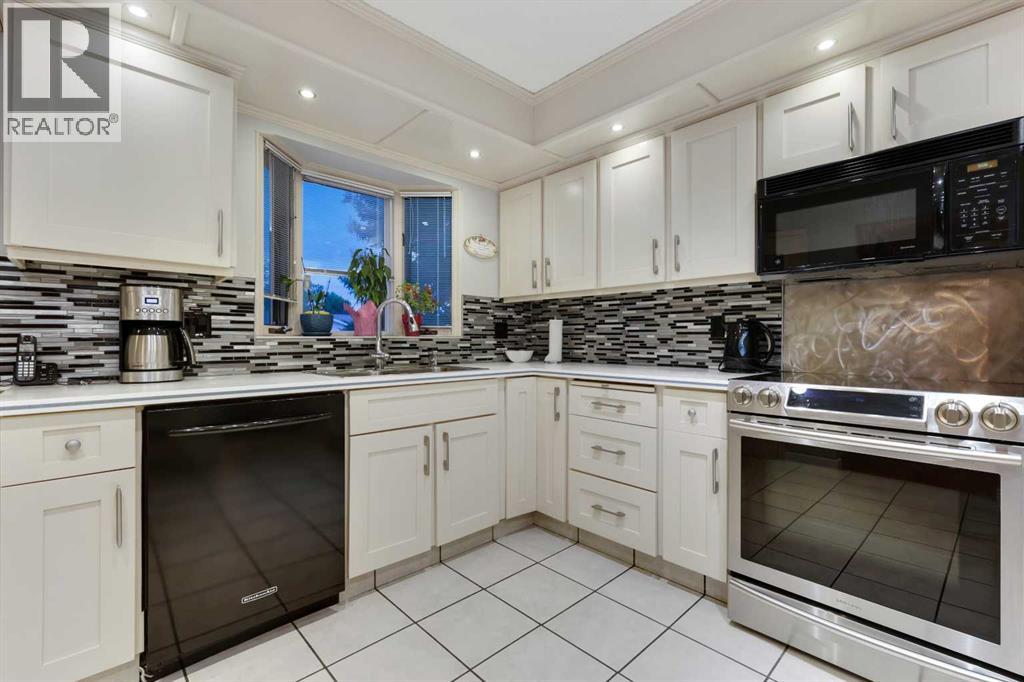 Single Family House Bi-level for Sale in  Whitehorn Road NE Whitehorn Calgary 