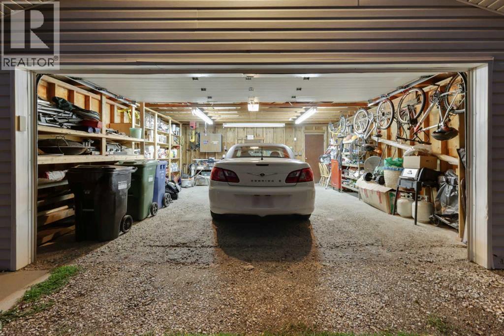 Single Family House Bi-level for Sale in  Whitehorn Road NE Whitehorn Calgary 
