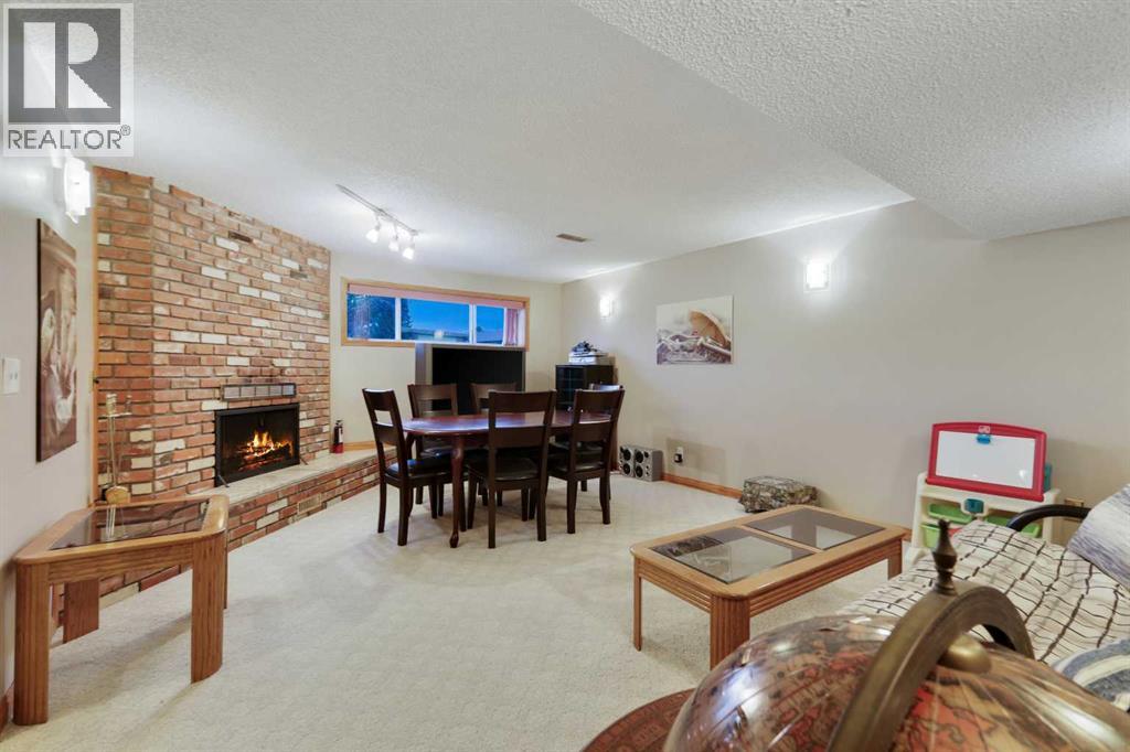 Single Family House Bi-level for Sale in  Whitehorn Road NE Whitehorn Calgary 