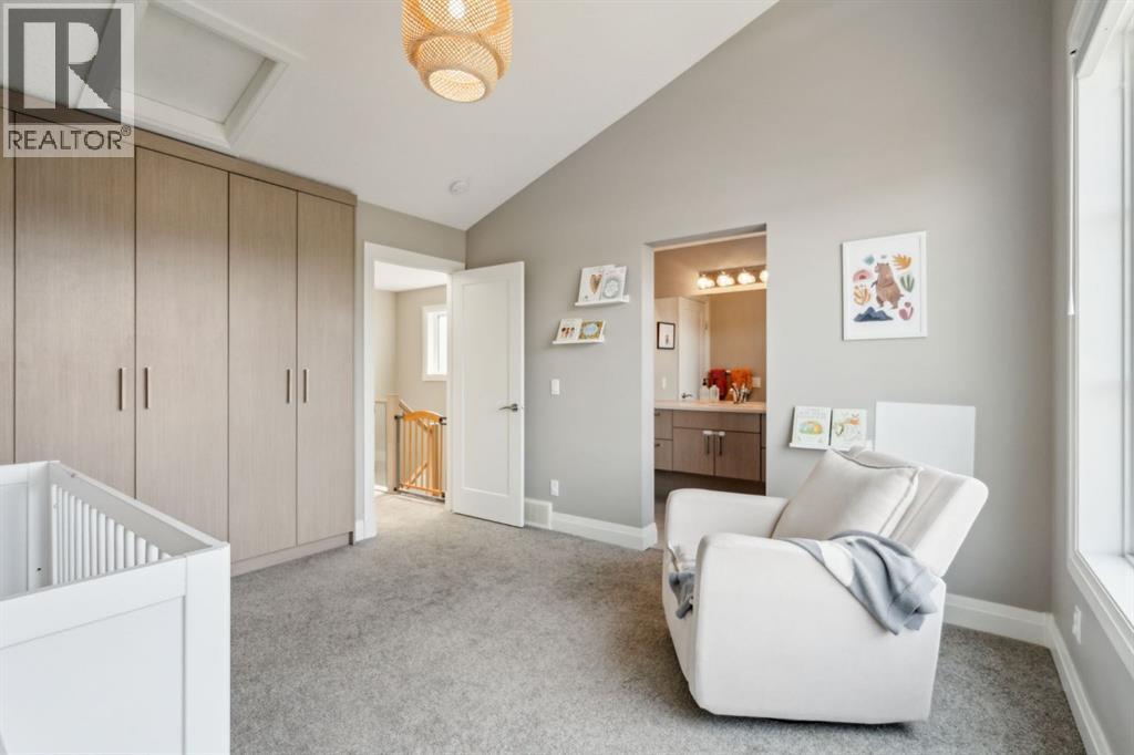 Single Family House for Sale in   Street NE Bridgeland/Riverside Calgary 