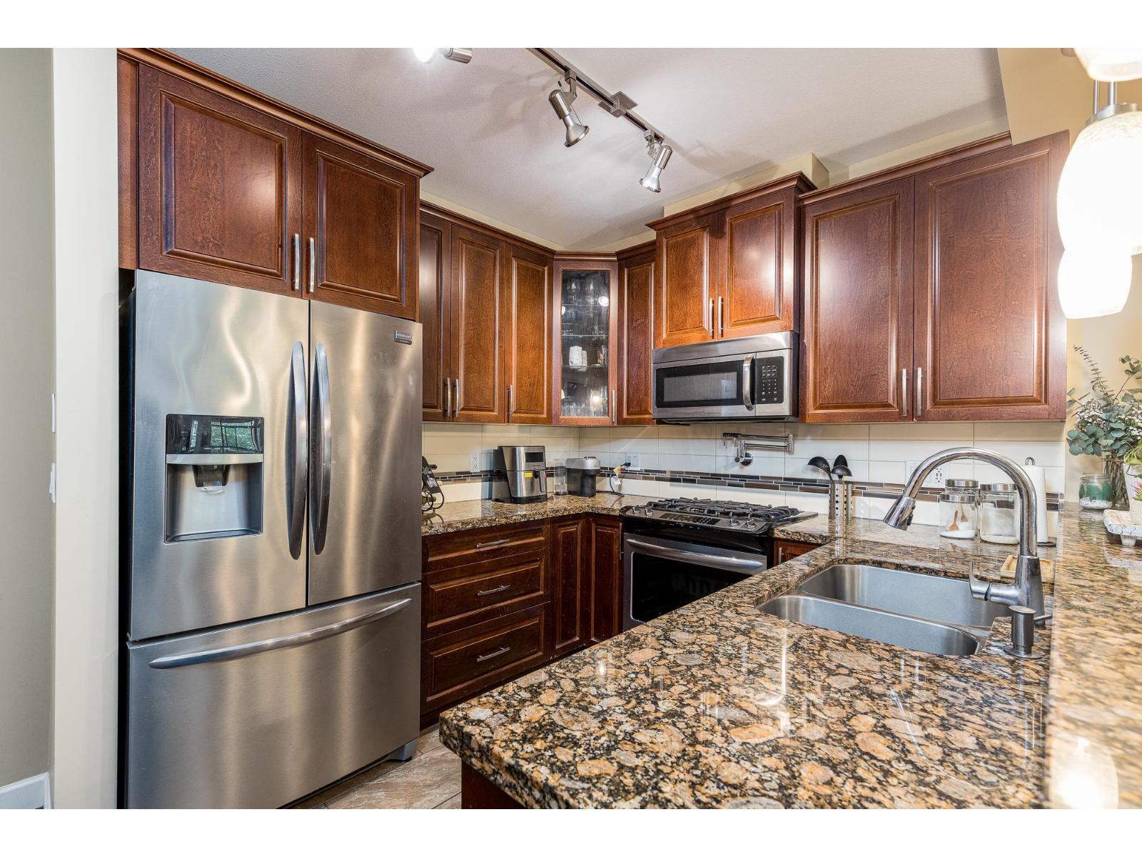Photo 7 of 224 8157 207 Street, Langley BC