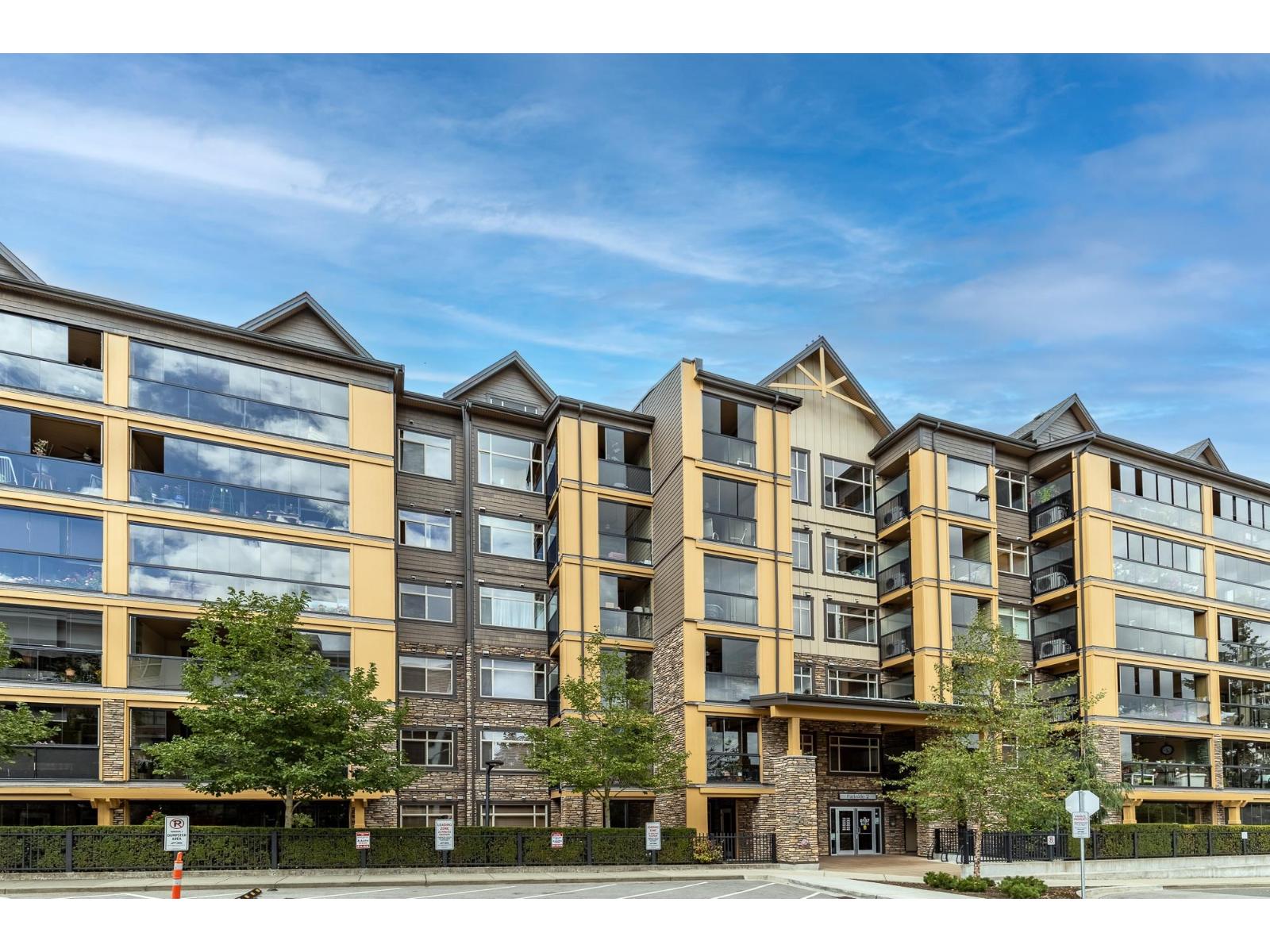 Photo 1 of 224 8157 207 Street, Langley BC