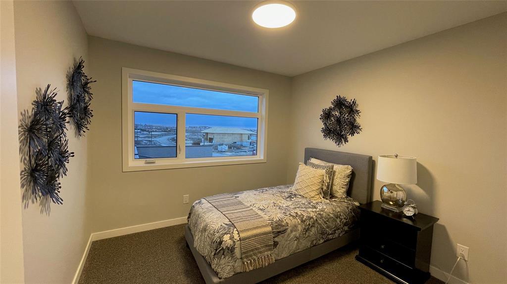Photo 5 of 182 Rangeview Way, Winnipeg MB