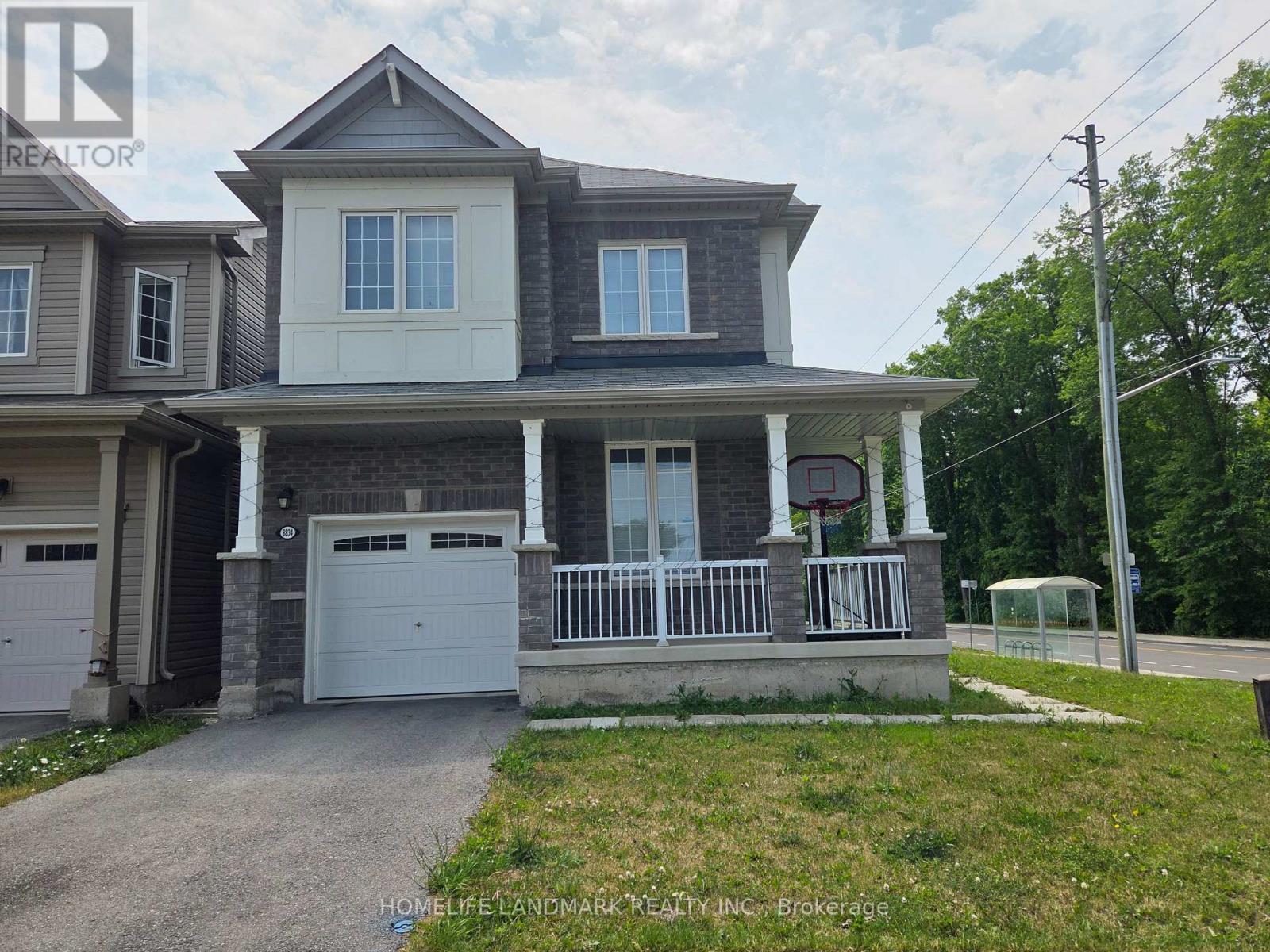 Photo 2 of 8834 Sourgum Avenue, Niagara Falls ON