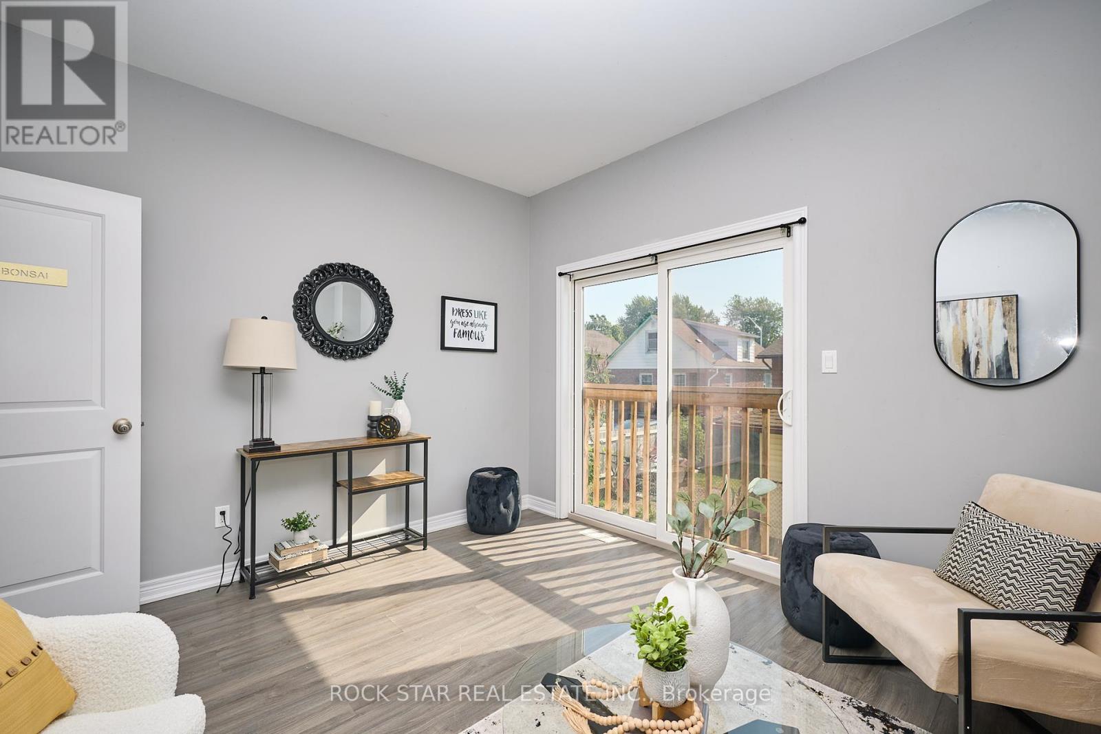 Photo 8 of 66 B Battle Street, Thorold ON