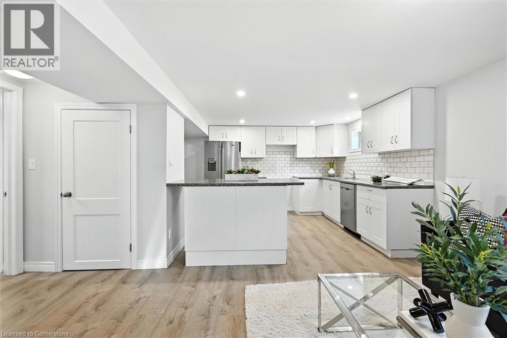 Photo 12 of 29 West 21st Street, Hamilton ON