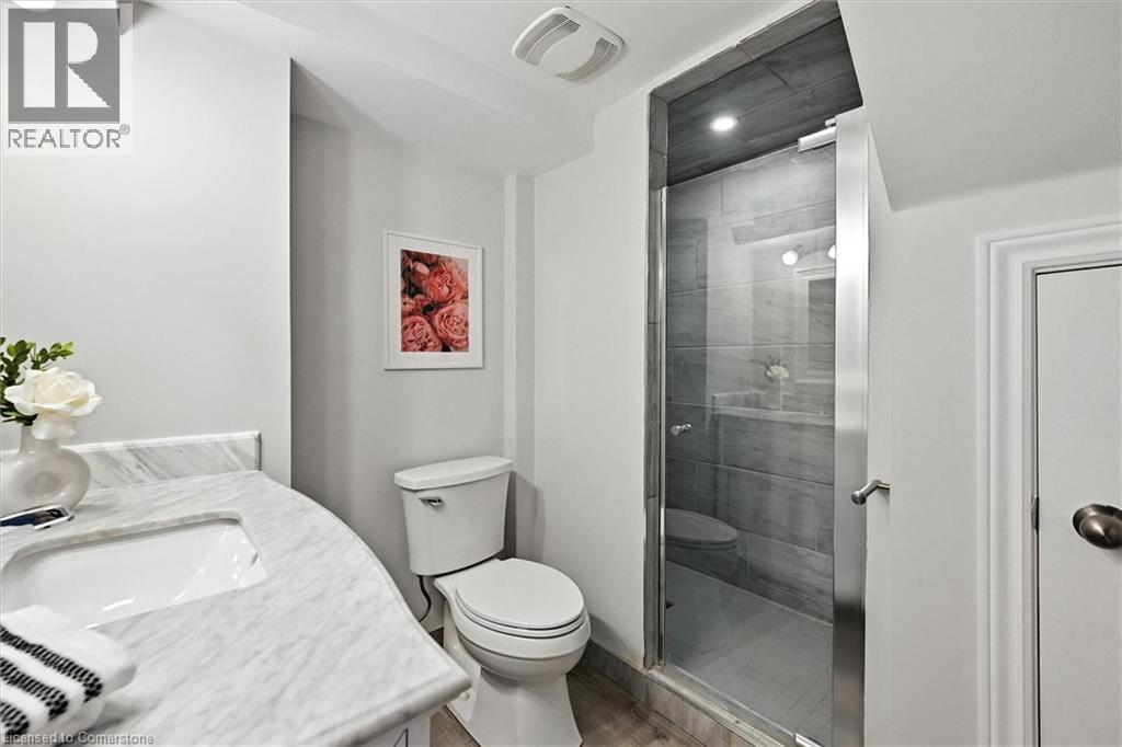 Photo 16 of 29 West 21st Street, Hamilton ON