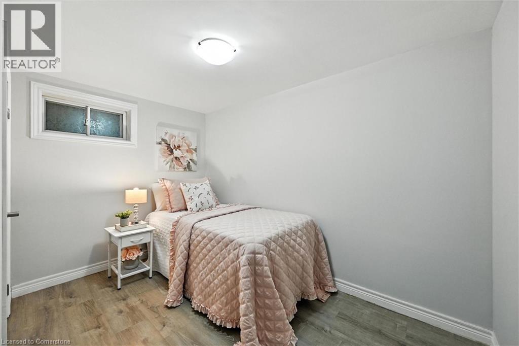 Photo 22 of 29 West 21st Street, Hamilton ON