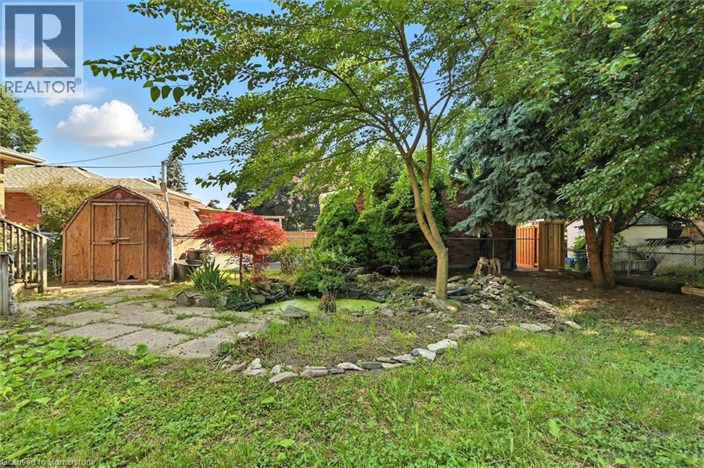 Photo 4 of 29 West 21st Street, Hamilton ON