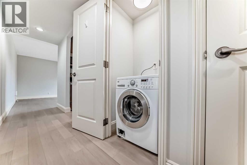 Single Family House for Sale in    Avenue SW Beltline Calgary 