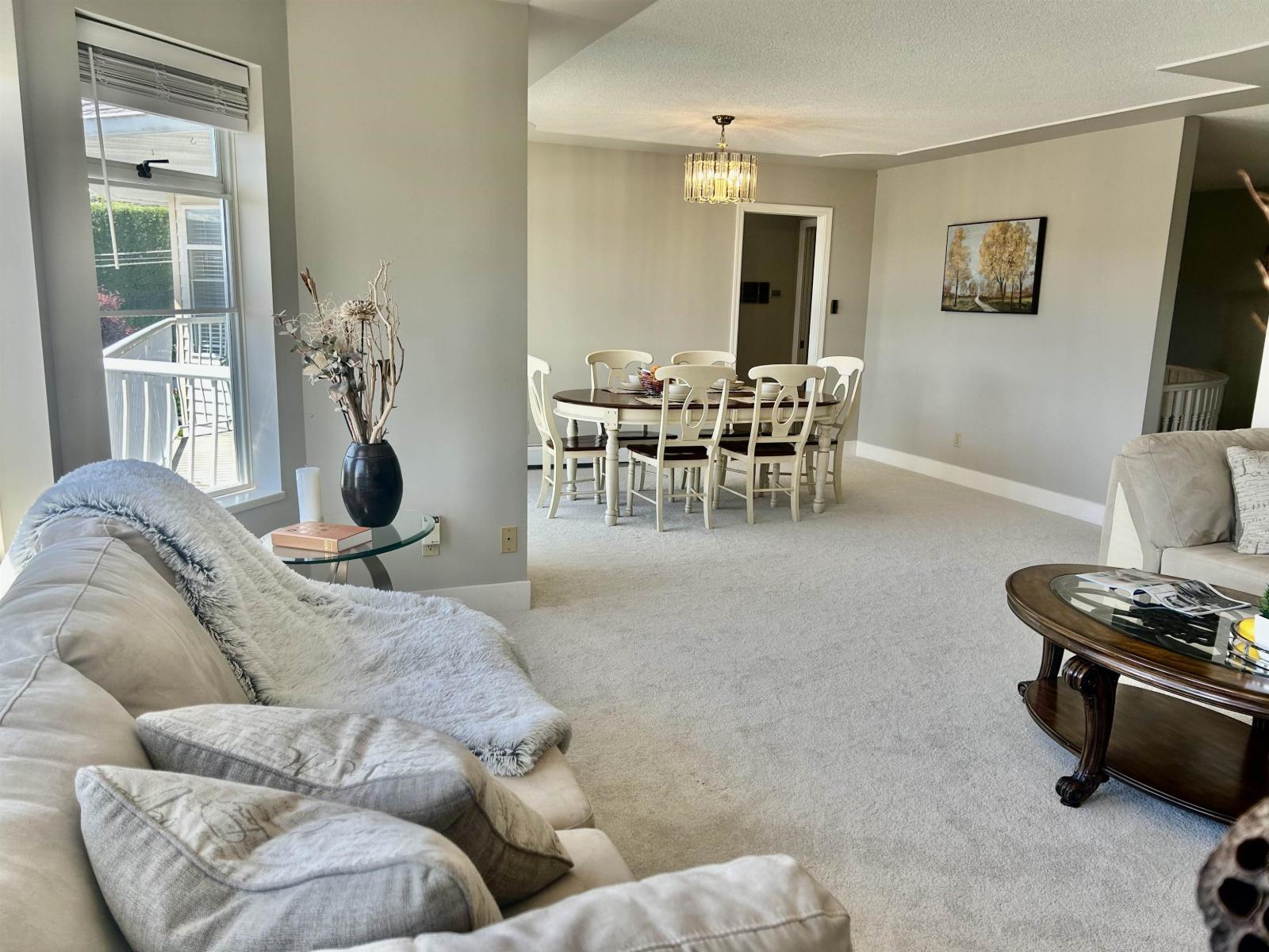 Photo 34 of 15837 Pacific Avenue, White Rock BC