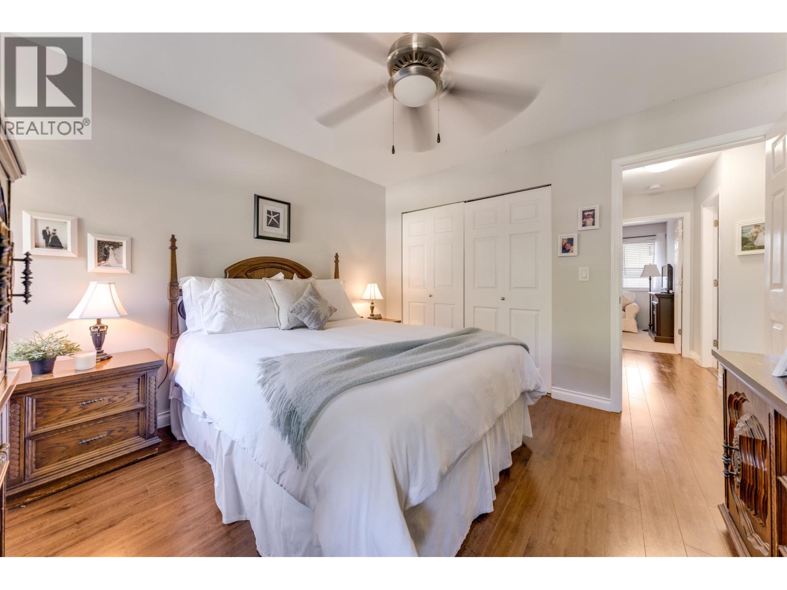 11 20681 THORNE AVENUE, Maple Ridge