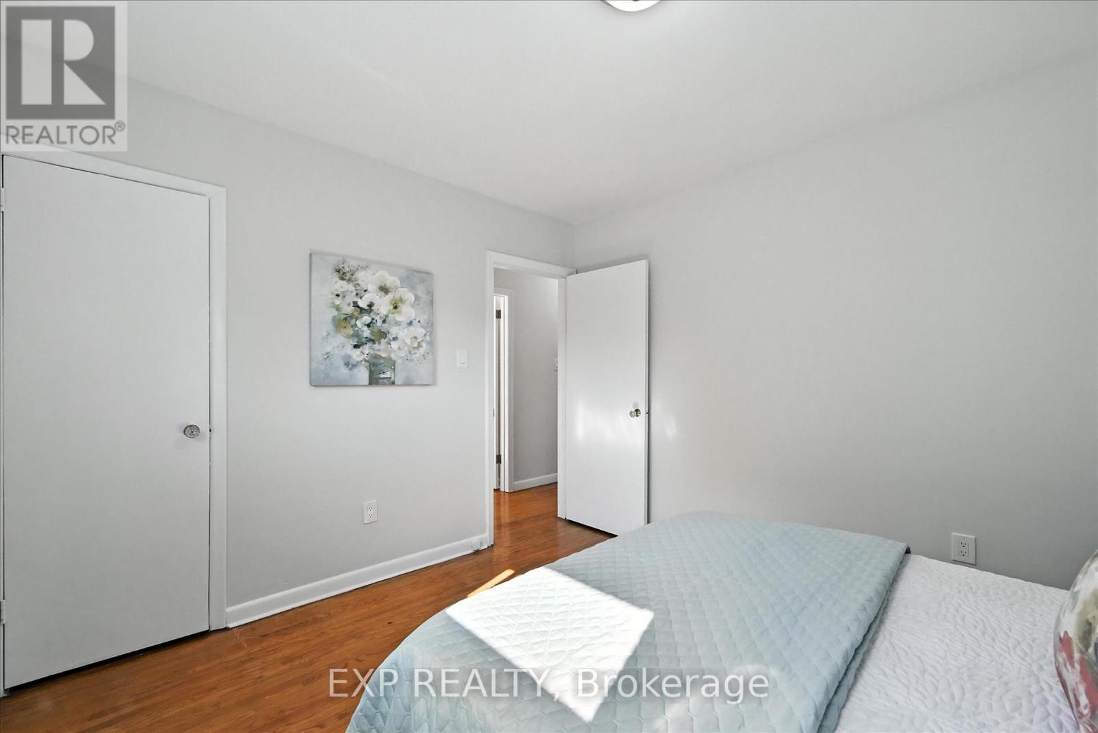 Photo 17 of 29 West 21st Street, Hamilton ON
