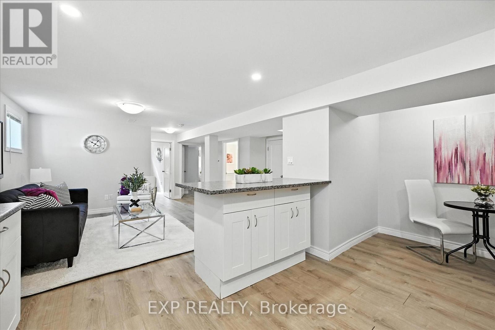Photo 26 of 29 West 21st Street, Hamilton ON