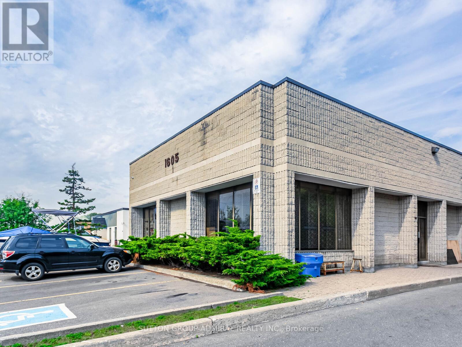 Photo 4 of 5 1605 Sedlescomb Drive, Mississauga ON