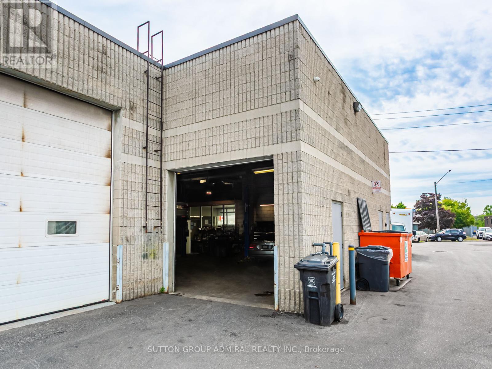 Photo 6 of 5 1605 Sedlescomb Drive, Mississauga ON