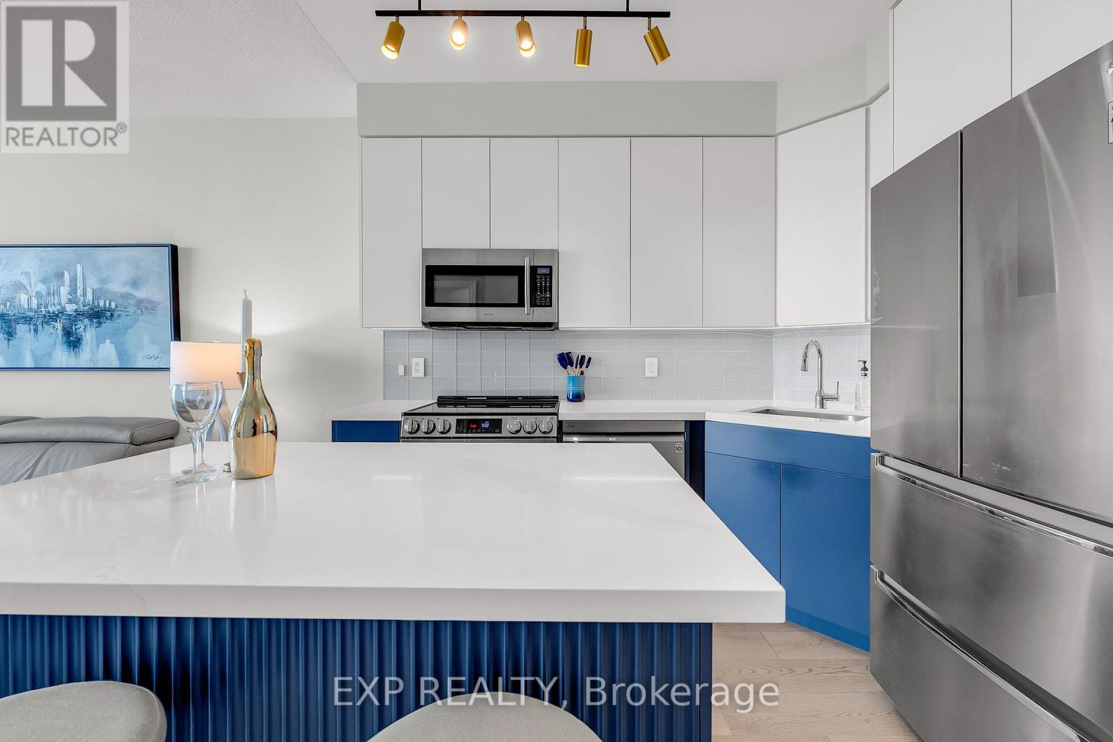 Photo 6 of 3307 223 Webb Drive, Mississauga ON