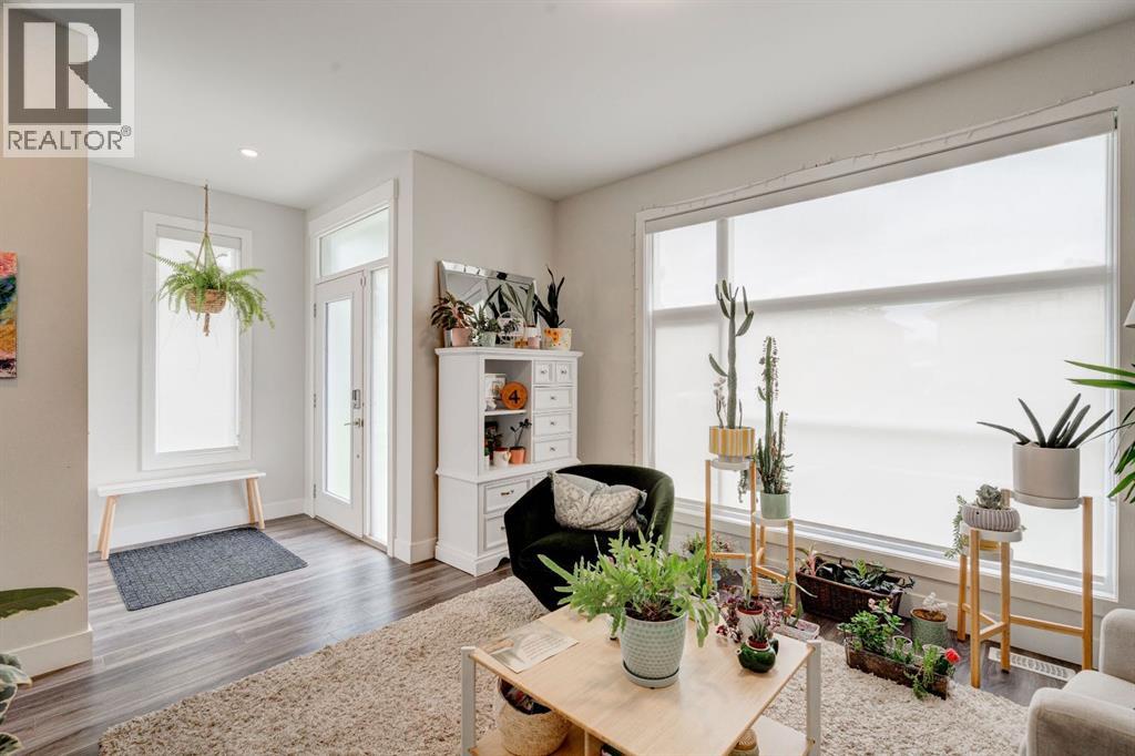 Single Family House for Sale in   Street Street Forest Lawn Calgary 