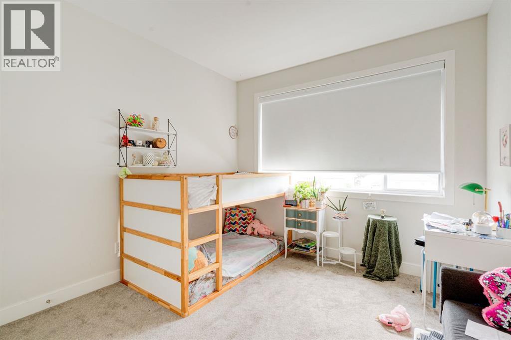 Single Family House for Sale in   Street Street Forest Lawn Calgary 