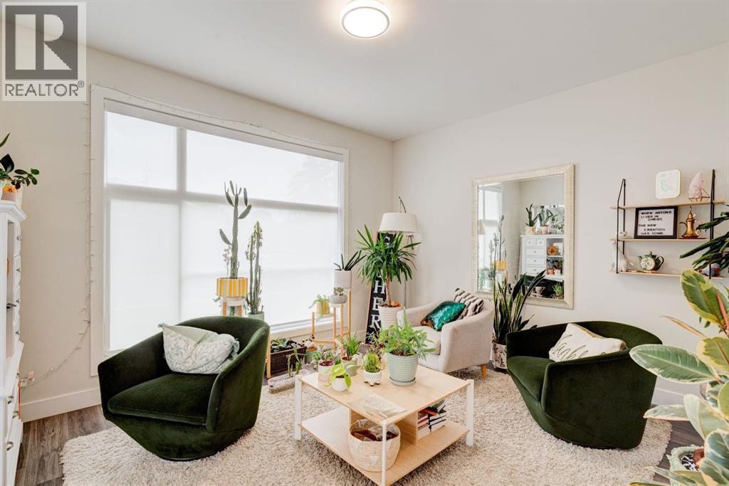 Single Family House for Sale in   Street Street Forest Lawn Calgary 