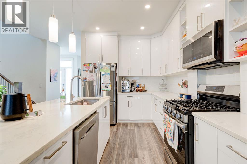 Single Family House for Sale in   Street Street Forest Lawn Calgary 