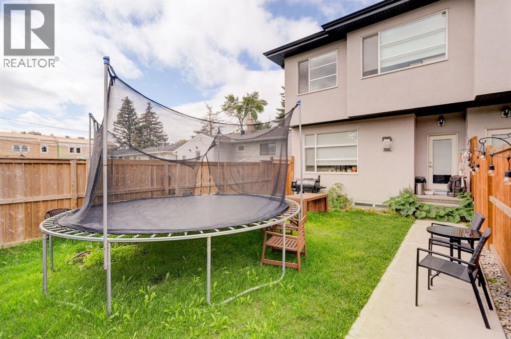 Single Family House for Sale in   Street Street Forest Lawn Calgary 