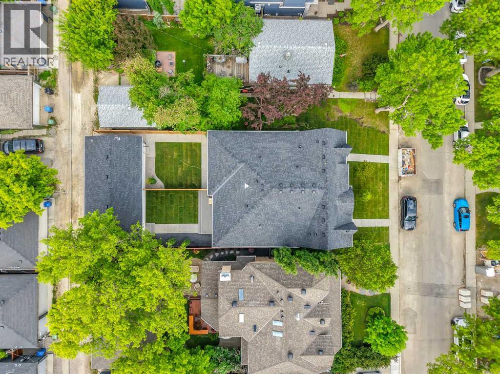Single Family House for Sale in   Avenue NW Mount Pleasant Calgary 