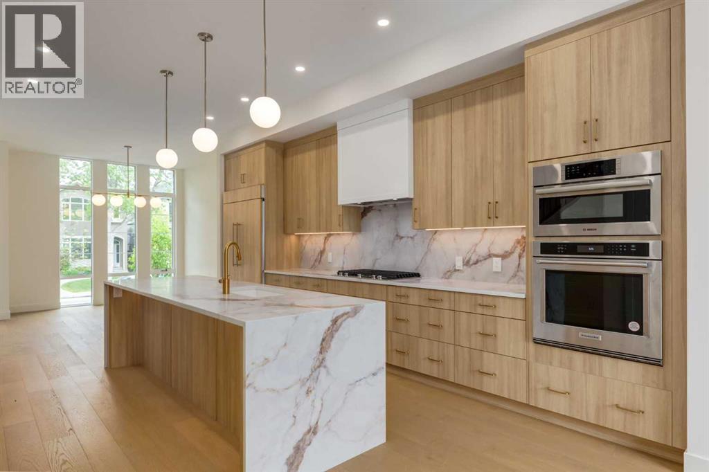Single Family House for Sale in   Avenue NW Mount Pleasant Calgary 