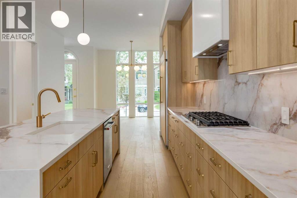 Single Family House for Sale in   Avenue NW Mount Pleasant Calgary 