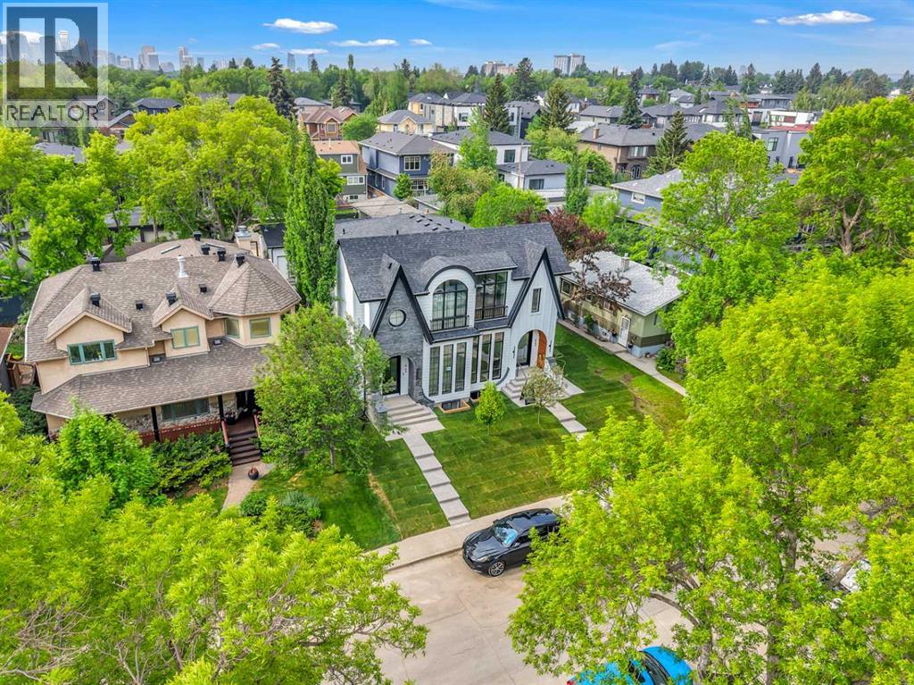 Single Family House for Sale in   Avenue NW Mount Pleasant Calgary 