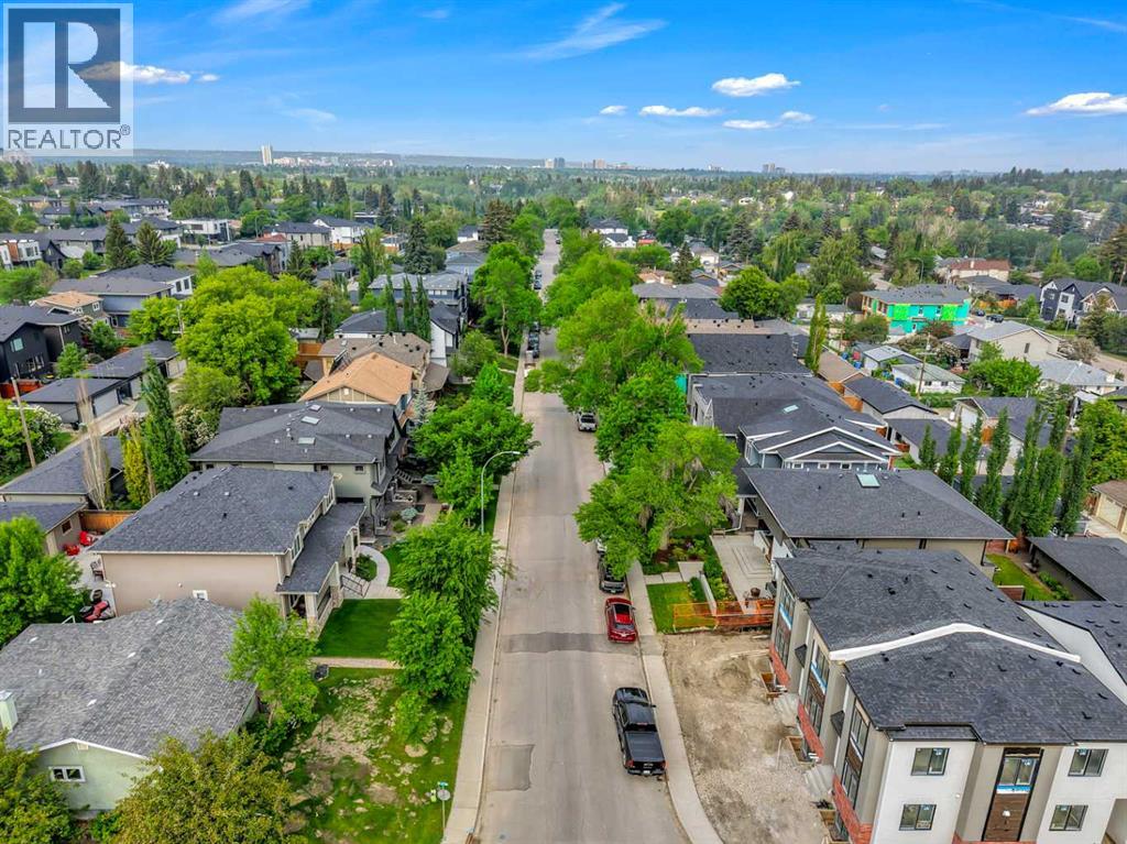 Single Family House for Sale in   Avenue NW Mount Pleasant Calgary 