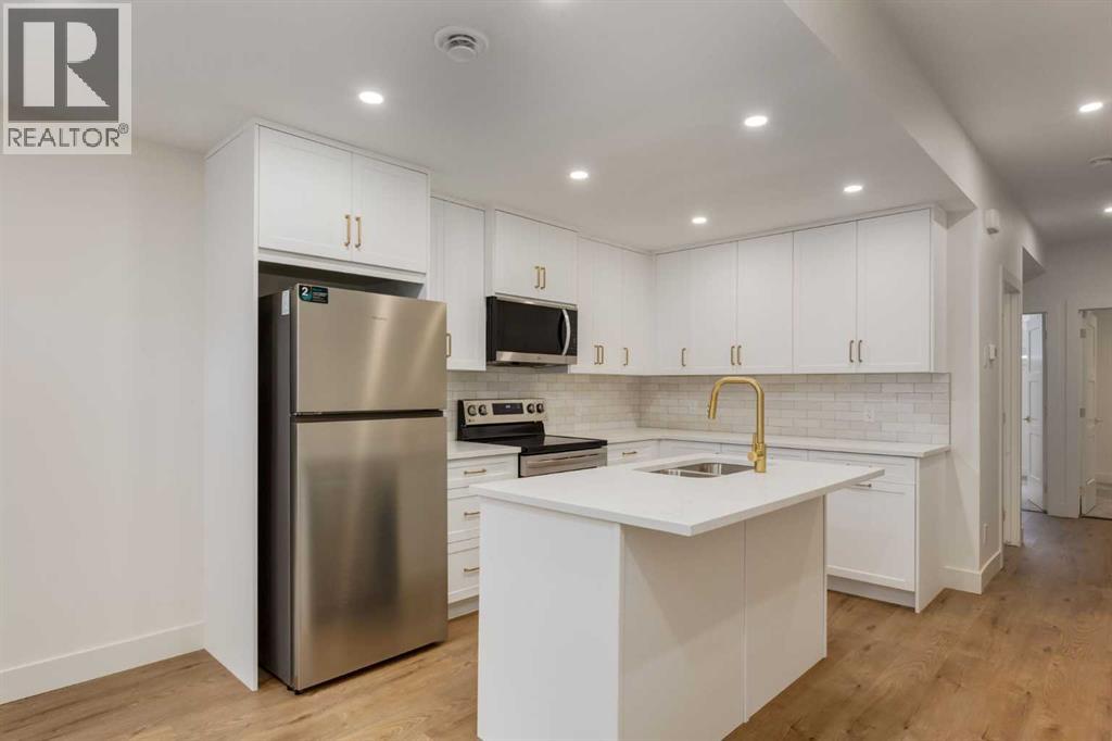 Single Family House for Sale in   Avenue NW Mount Pleasant Calgary 