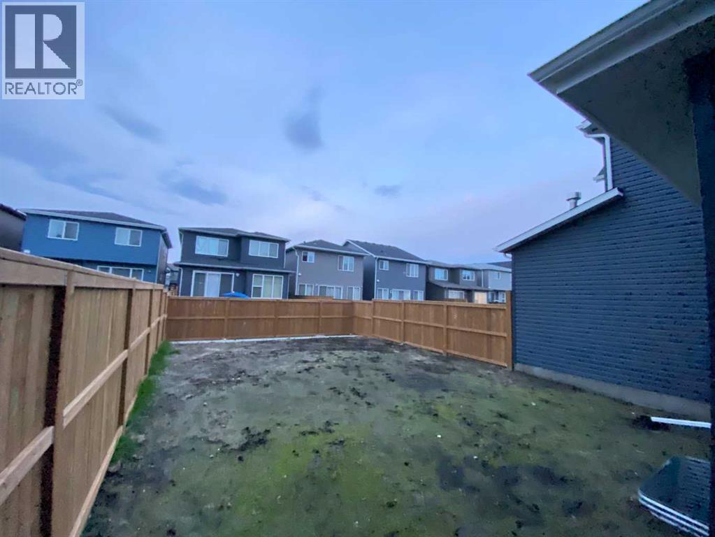 Single Family House for Sale in  Creekstone Row SW Pine Creek Calgary 