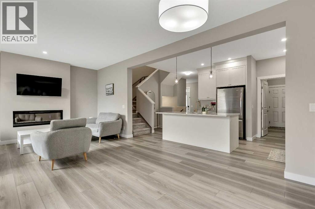 Single Family House for Sale in  Creekstone Row SW Pine Creek Calgary 