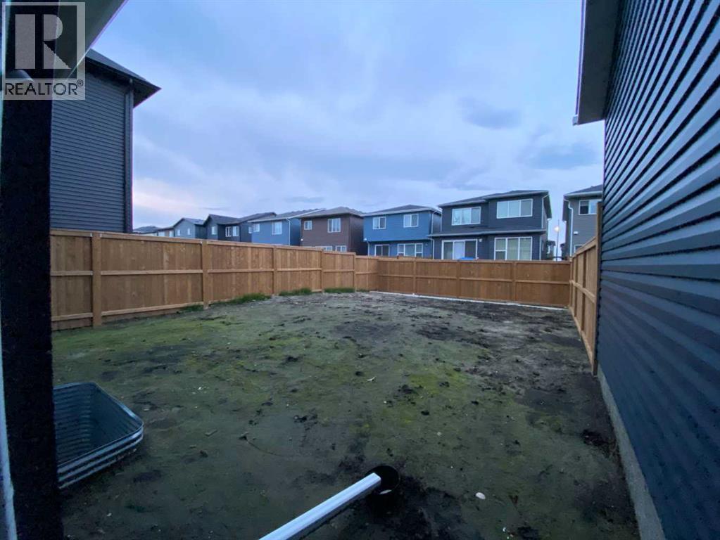 Single Family House for Sale in  Creekstone Row SW Pine Creek Calgary 