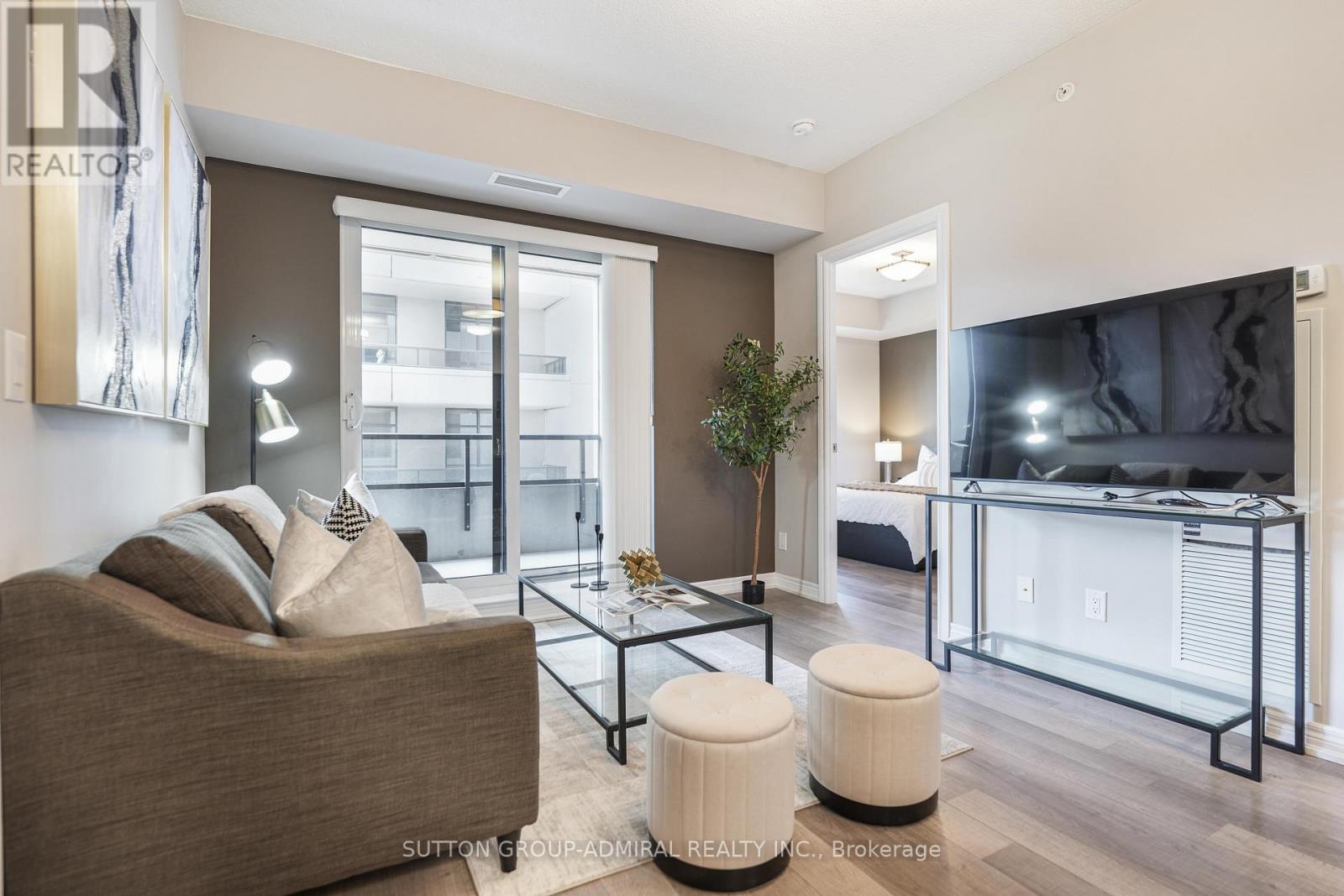 Photo 19 of 1016 9255 Jane Street, Vaughan ON