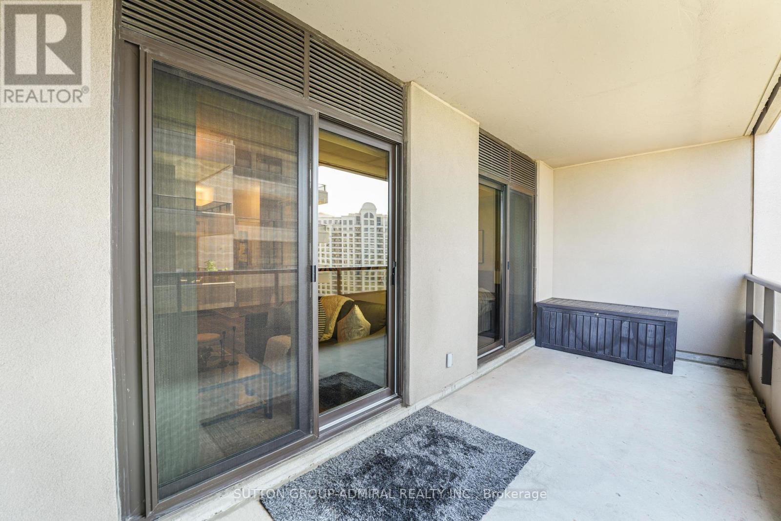 Photo 24 of 1016 9255 Jane Street, Vaughan ON