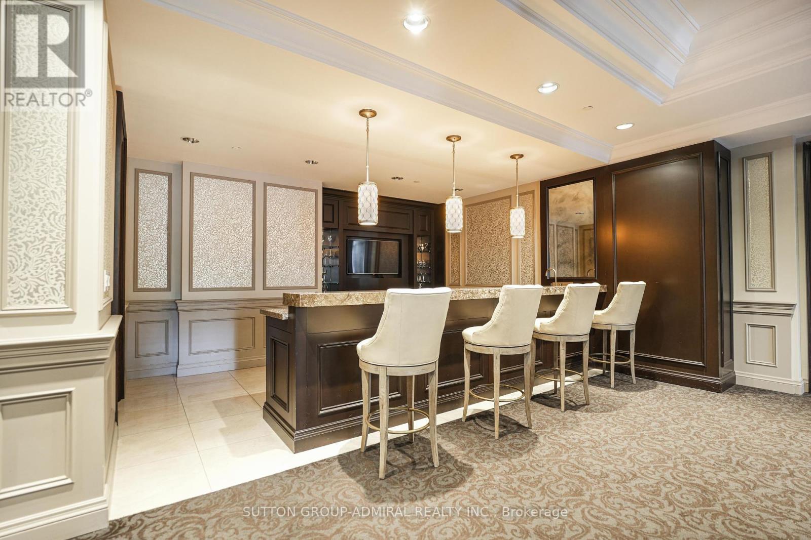 Photo 28 of 1016 9255 Jane Street, Vaughan ON