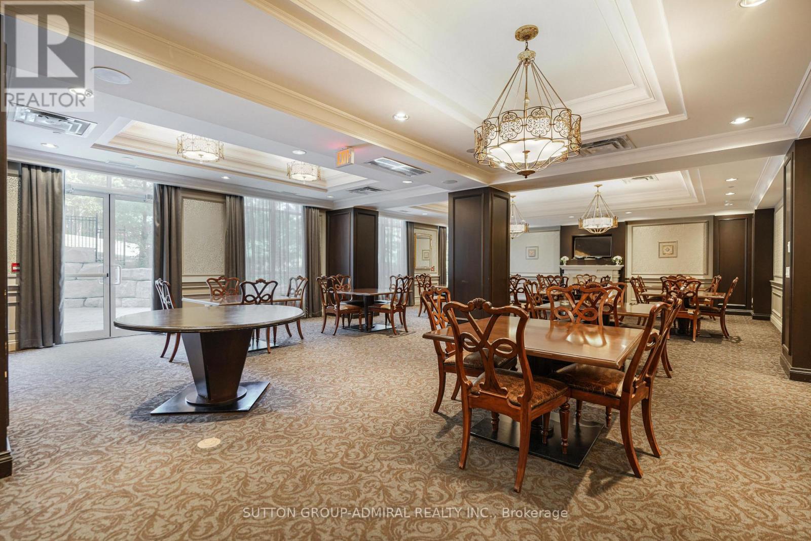 Photo 29 of 1016 9255 Jane Street, Vaughan ON