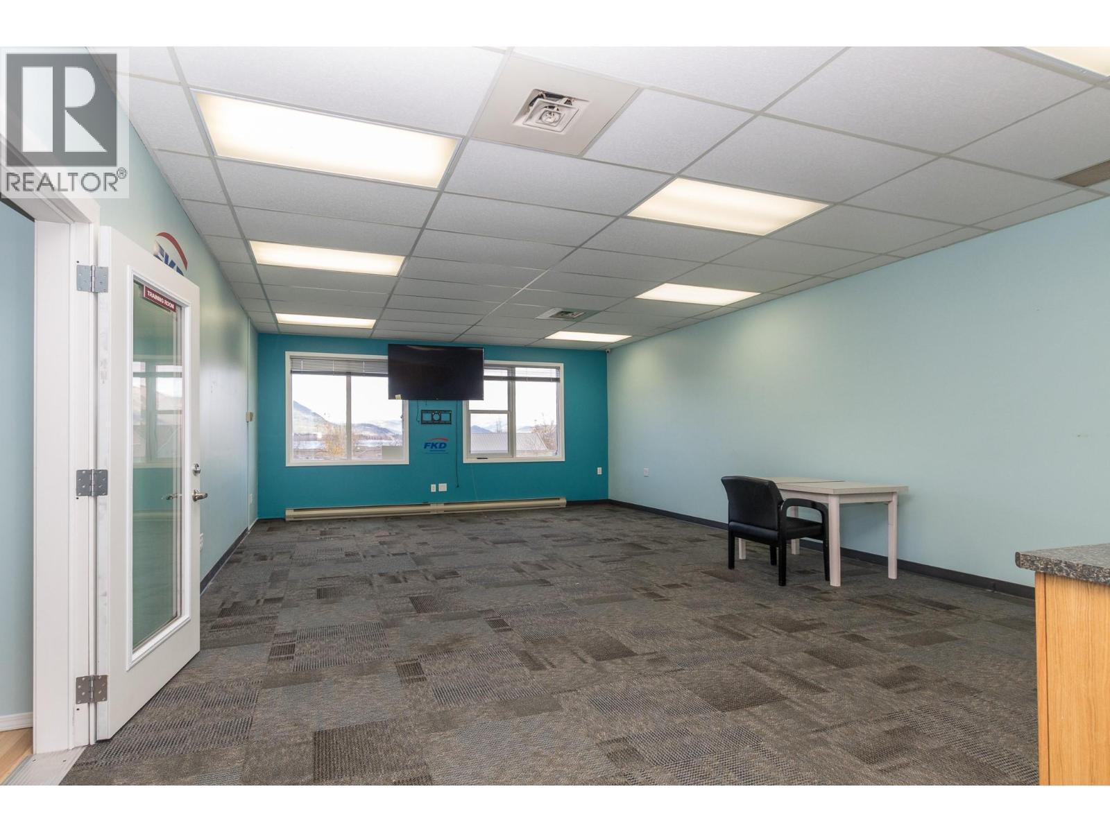 Photo 2 of 40 Lakeshore Drive Ne Unit 202 208, Salmon Arm BC