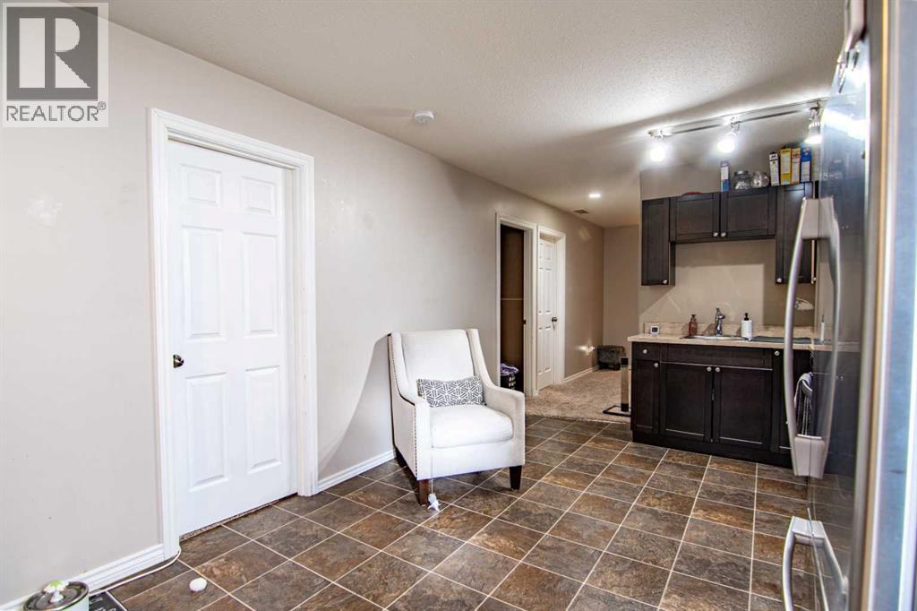 Photo 23 of 21 Ralston Crescent, Red Deer AB