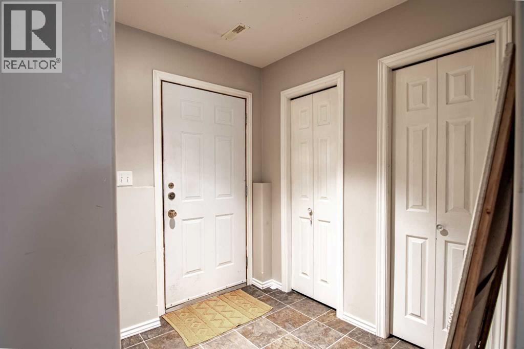 Photo 20 of 21 Ralston Crescent, Red Deer AB